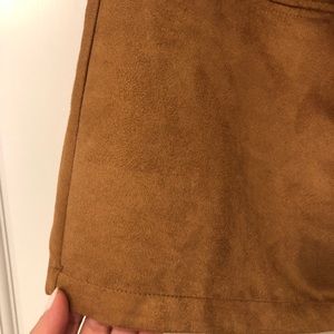 Skirts - Skirt! Skirts - Skirt!